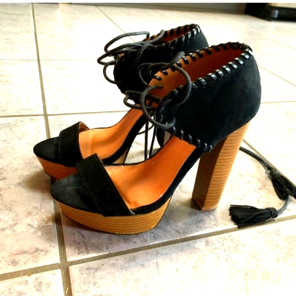 (6-6.5)🆕️Qupid Black Velvet w Lace up Tassel Heels - Picture 2 of 5
